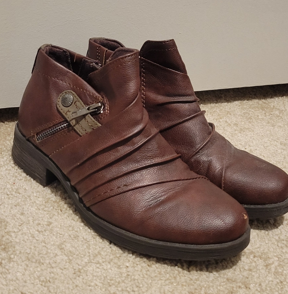 Earth Origins Ankle Boots
